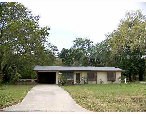 2260 Roselawn Cir., Sarasota, FL 34231