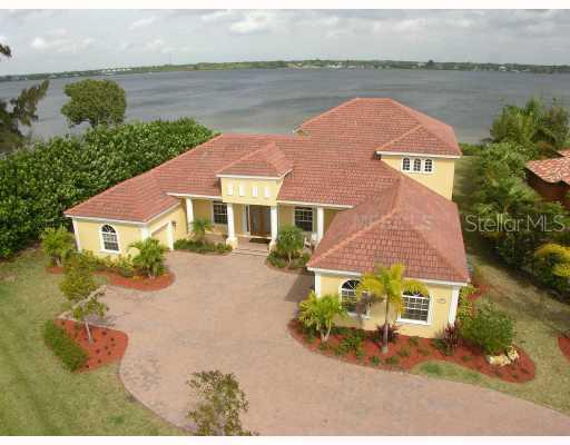 3601 Hawk Island Dr., Bradenton, FL 34208