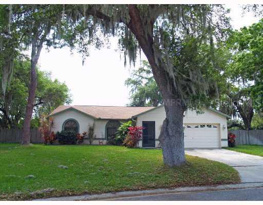 4604 E 31st Street Cir., Bradenton, FL 34203