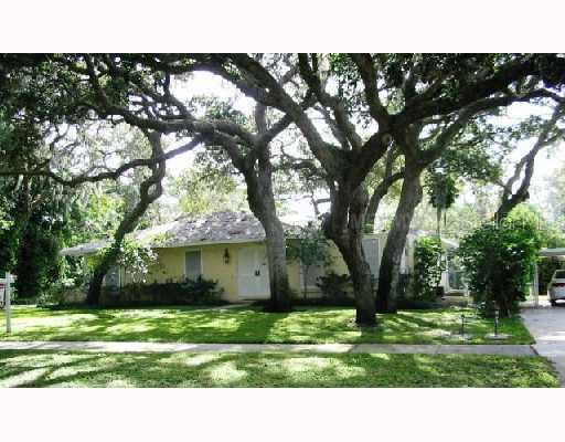 7304 Broughton St., Sarasota, FL 34243