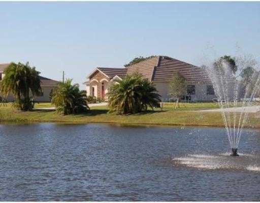 1945 24th Street Cir., Palmetto, FL 34221