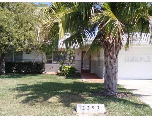 2253 Valencia Dr., Sarasota, FL 34239