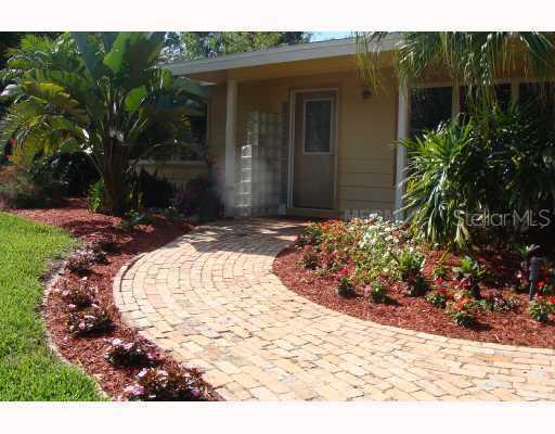 4438 N Lake Dr., Sarasota, FL 34232
