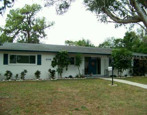 6708 3rd St., Bradenton, FL 34207