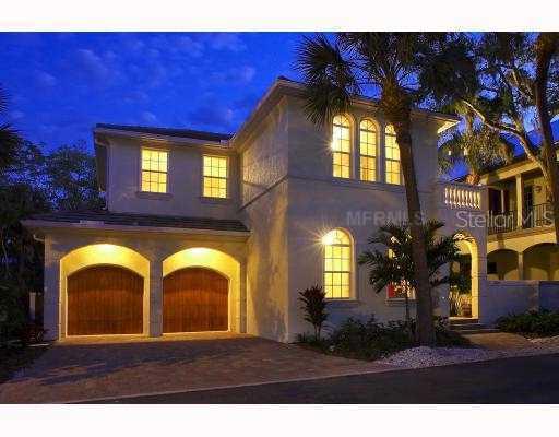 1654 Dolphin Ln., Sarasota, FL 34236