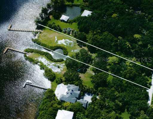 6711 Peacock Rd., Sarasota, FL 34242