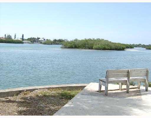 625 Ramblin Rose Ln., Nokomis, FL 34275