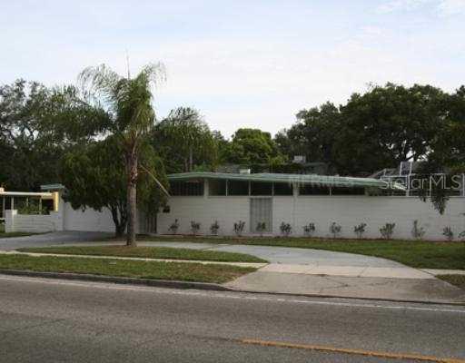 1665 Siesta Dr., Sarasota, FL 34239