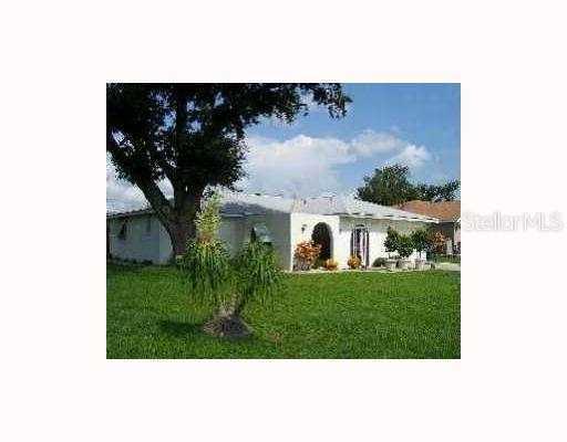 718 Bayard St, Port Charlotte, FL 33948