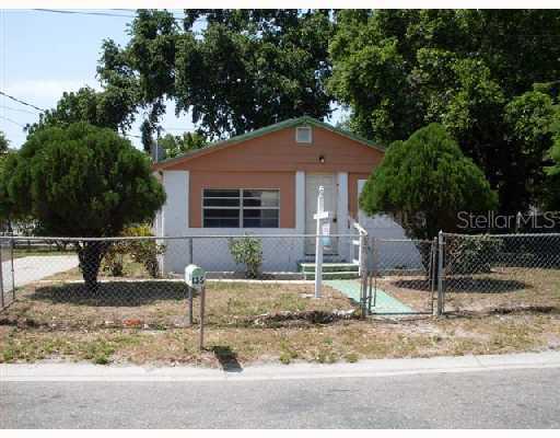 135 W 12th St., Palmetto, FL 34221