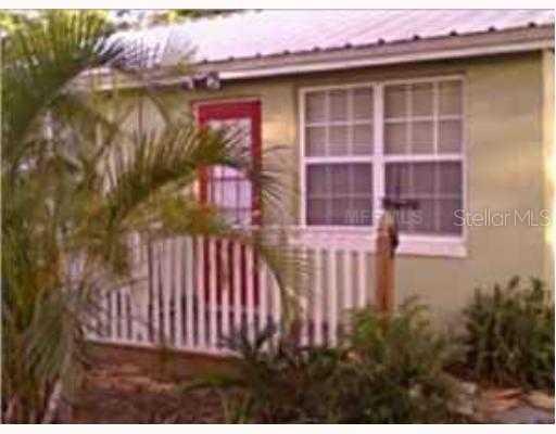2632 Hawthorne St., Sarasota, FL 34239