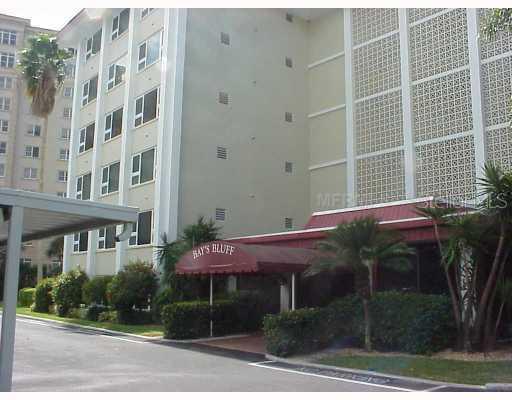 1100 Imperial Dr. #304, Sarasota, FL 34236
