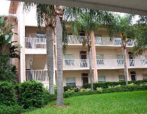 9300 Clubside Cir. #1109, Sarasota, FL 34238