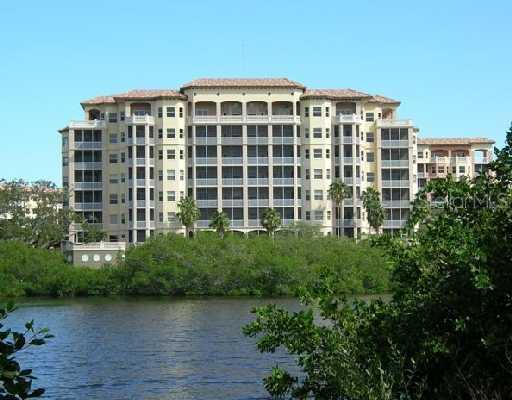 5531 Cannes Cir. #303B, Sarasota, FL 34231