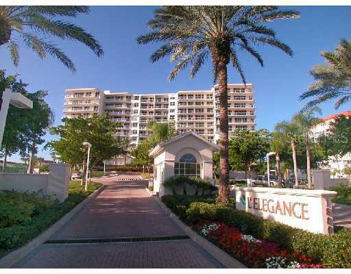 1800 Ben Franklin Dr. #B110, Sarasota, FL 34236