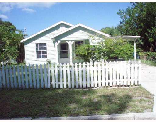 2216 W 12th Ave., Bradenton, FL 34205