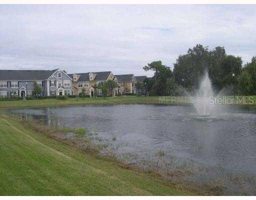 5681 Bidwell Pkwy. #204, Sarasota, FL 34233