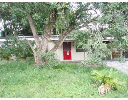 2205 Floyd St., Sarasota, FL 34239