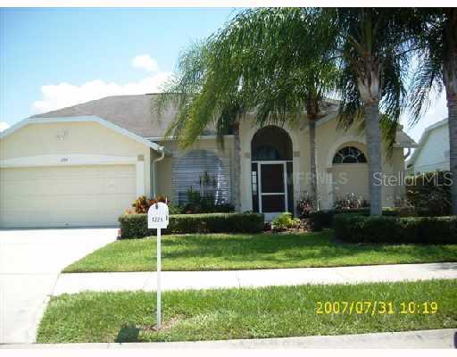 1225 50th St., Bradenton, FL 34208