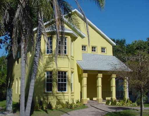 2159 Hawthorne St., Sarasota, FL 34239