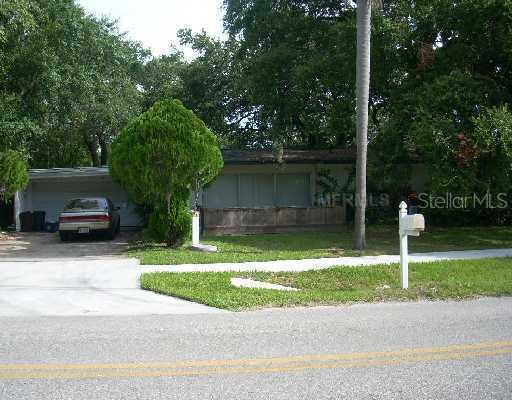 1221 Magellan Dr., Sarasota, FL 34243