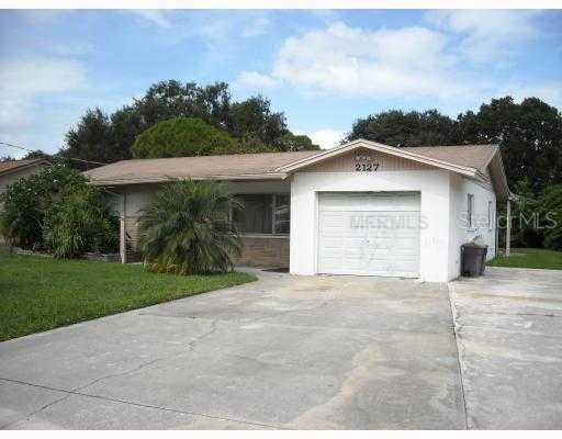 2127 Cambridge Dr., Sarasota, FL 34232