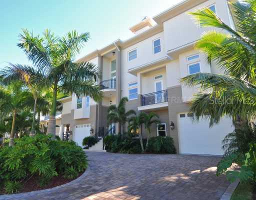 7064 Hawks Harbor Cir., Bradenton, FL 34207