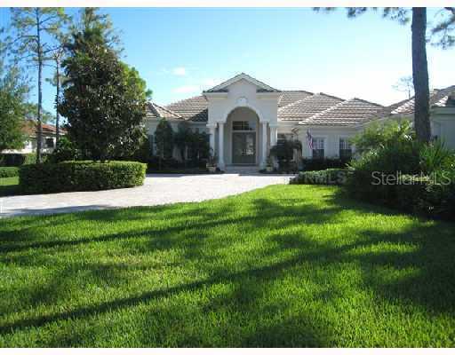 627 Macewen Dr., Sarasota, FL 34229