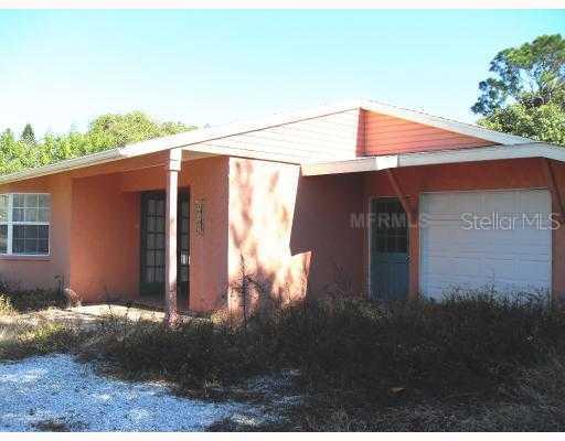 310 Shore Rd., Nokomis, FL 34275