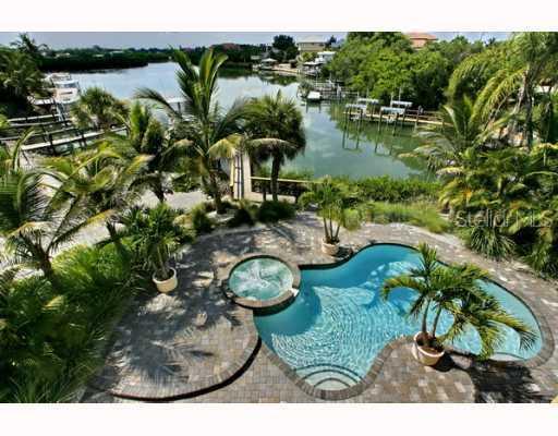 904 Casey Cove Dr., Nokomis, FL 34275