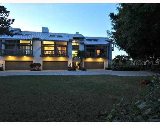 280 N Shore Rd. #8, Longboat Key, FL 34228