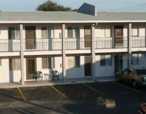 3101 Bee Ridge Rd. #220, Sarasota, FL 34239