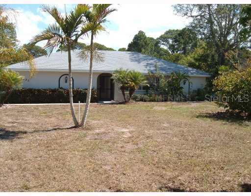 1831 Bayshore Dr., Englewood, FL 34223