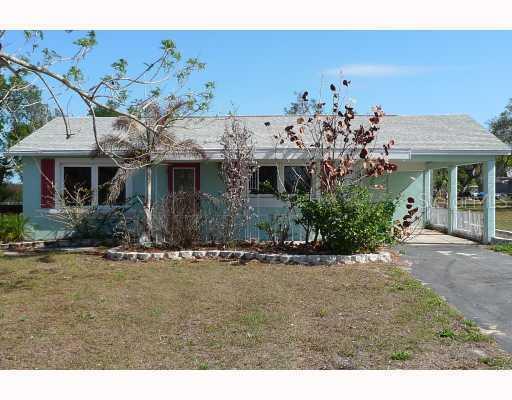 439 Ridgecrest Dr., Punta Gorda, FL 33982
