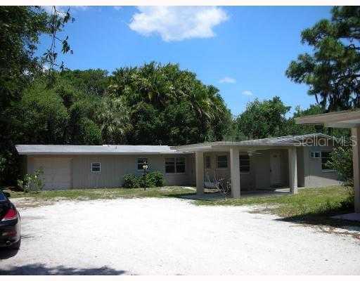 209 Palmetto Rd., Nokomis, FL 34275