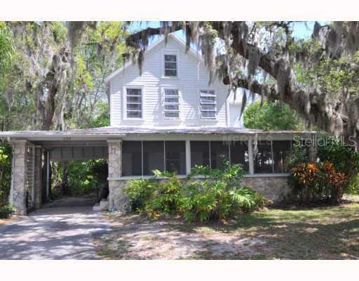 1532 W 3rd Ave., Bradenton, FL 34205