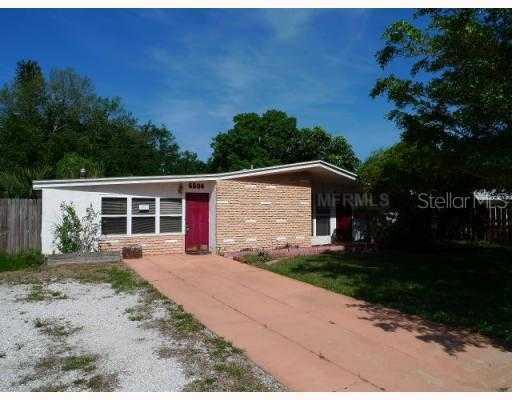 6504 26th St., Bradenton, FL 34207