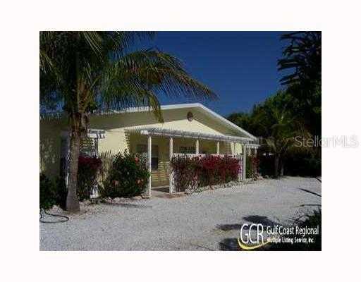 2814 Gulf Dr. #B, Holmes Beach, FL 34217