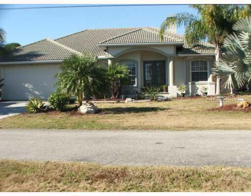 612 Roberts Bay Dr., Nokomis, FL 34275