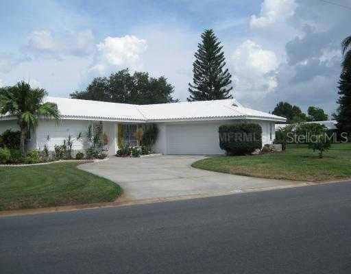 3535 Village Green Dr., Sarasota, FL 34239