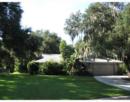 4616 31st Street Cir., Bradenton, FL 34203