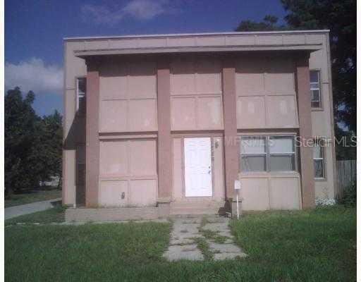 1726 Newark St., St Petersburg, FL 33711