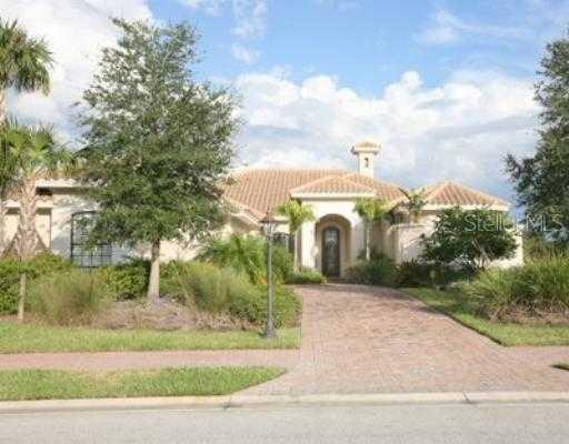 3260 Founders Club Dr., Sarasota, FL 34240