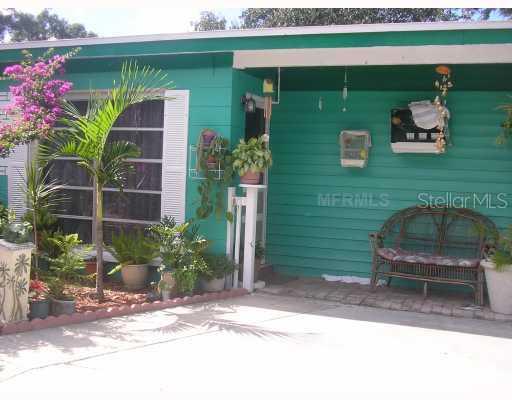 330 W Cornelius Cir., Sarasota, FL 34232
