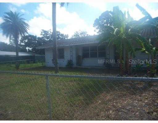 2017 Stratford Dr., Sarasota, FL 34232