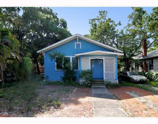 1676 Oak St., Sarasota, FL 34236