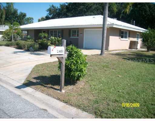 2401 Alpine Ave., Sarasota, FL 34239