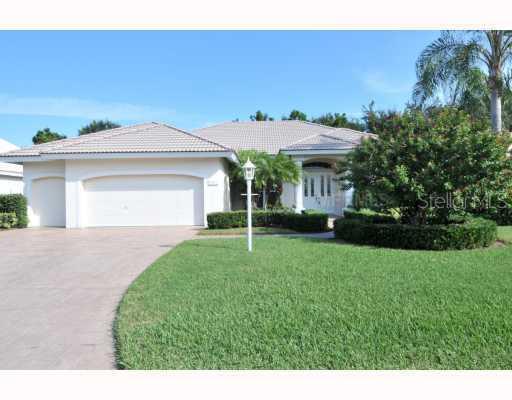 6617 Saint James Crossing, University Park, FL 34201