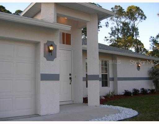 3829 Eagle Pass St., North Port, FL 34286