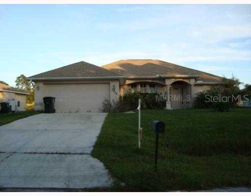 3900 Log Cabin Rd., North Port, FL 34291